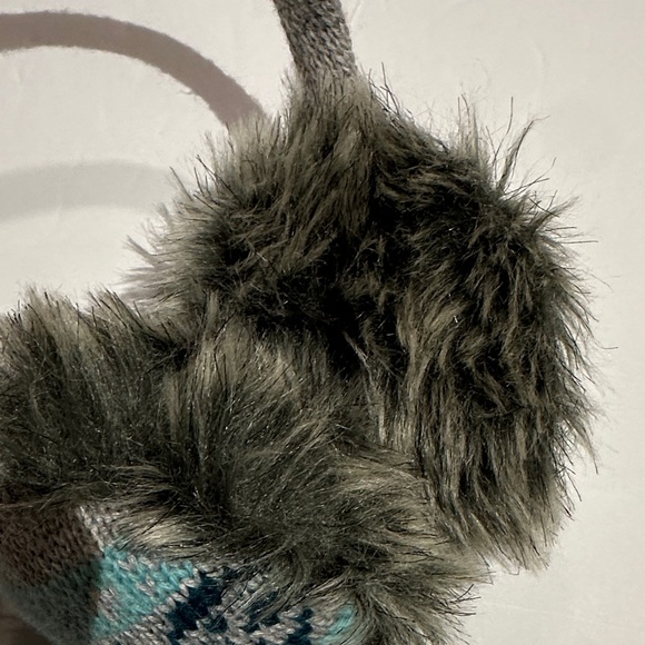 Gray and Blue Patterned knit adjustable Earmuffs - Picture 5 of 5